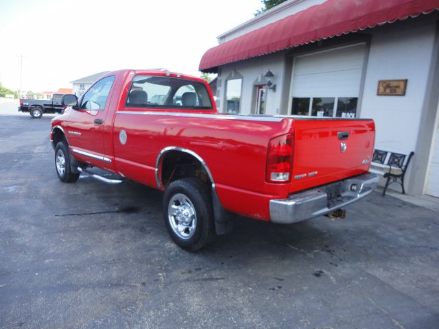 2005 Dodge Ram 2500 HD Reg. Cab 8-ft. Bed 2WD