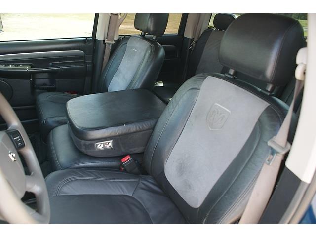 2005 Dodge Ram 2500 4dr 114 WB XLT 4WD