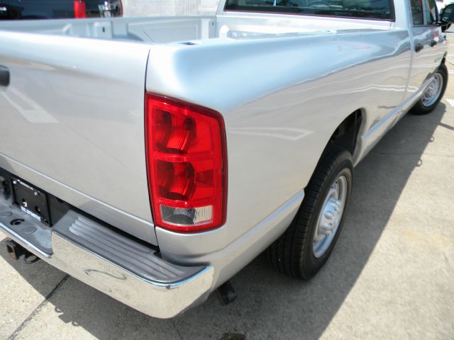 2005 Dodge Ram 2500 328ica