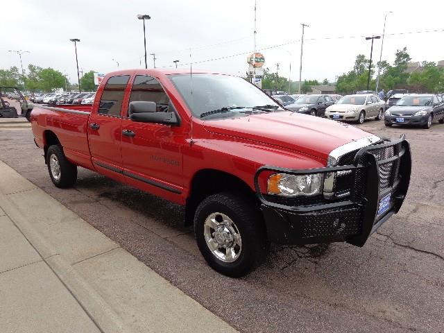 2005 Dodge Ram 2500 FWD 5DR WGN I4 CVT SL