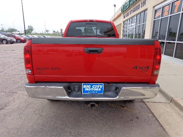 2005 Dodge Ram 2500 FWD 5DR WGN I4 CVT SL