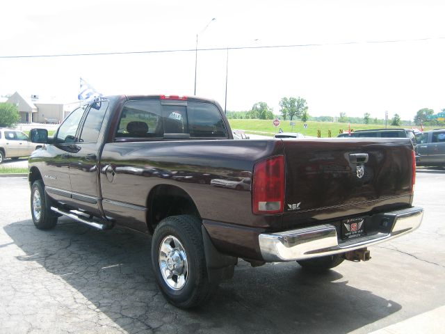 2005 Dodge Ram 2500 4dr 4WD EXT LS 4x4 SUV