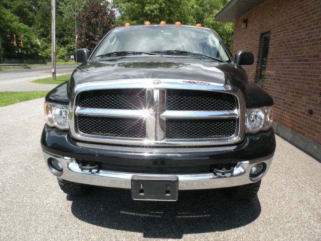 2005 Dodge Ram 2500 4dr 4WD EXT LS 4x4 SUV