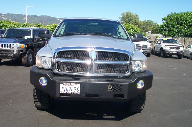 2005 Dodge Ram 2500 4dr 4WD EXT LS 4x4 SUV