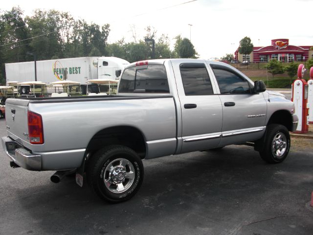 2005 Dodge Ram 2500 Ext WT