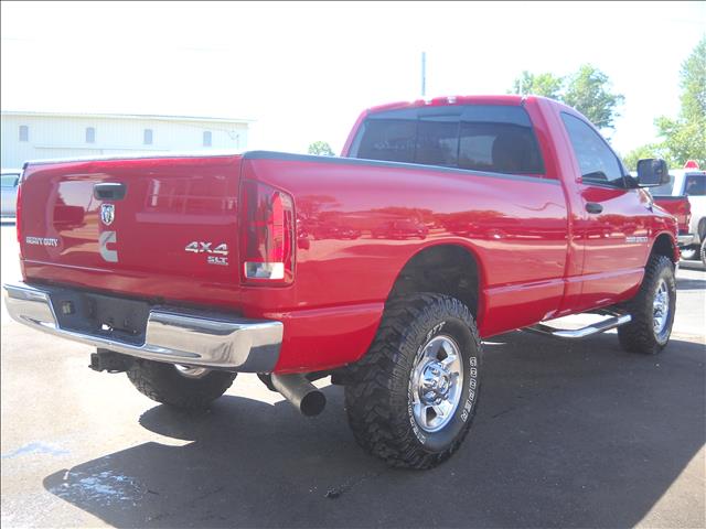 2005 Dodge Ram 2500 HD Reg. Cab 8-ft. Bed 2WD