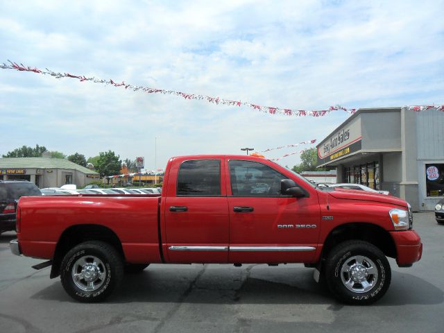 2006 Dodge Ram 2500 4d Wagon AWD