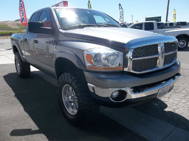 2006 Dodge Ram 2500 XLT KING Ranch Lariat 4X4