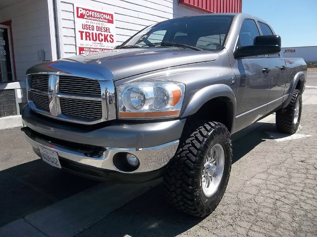 2006 Dodge Ram 2500 XLT KING Ranch Lariat 4X4