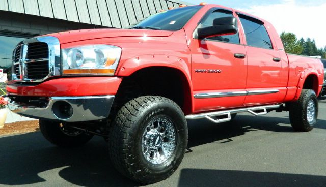 2006 Dodge Ram 2500 Smarttrac AWD