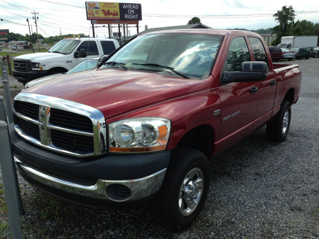 2006 Dodge Ram 2500 4dr LX 4WD Auto