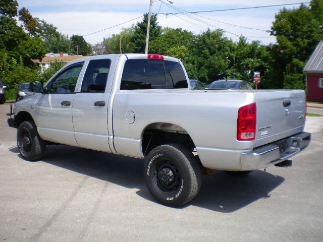 2006 Dodge Ram 2500 4d Wagon AWD