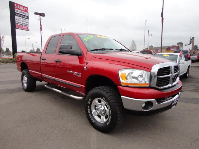 2006 Dodge Ram 2500 STD Model