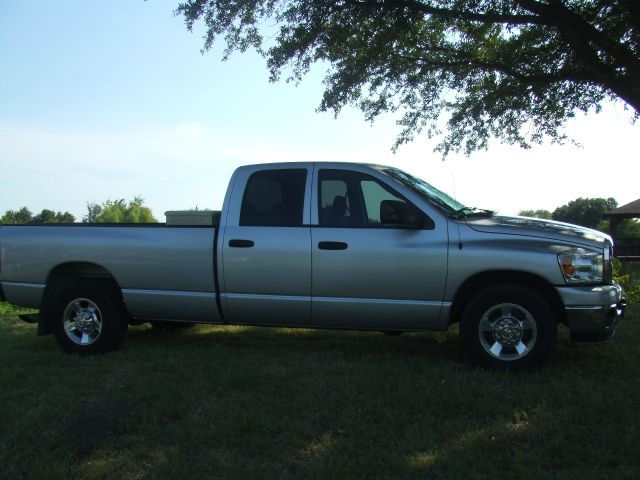 2007 Dodge Ram 2500 2WD Double Cab Standard Bed 5.7L V8 (SE) Truck