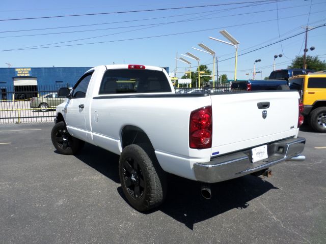 2007 Dodge Ram 2500 Wagon SE