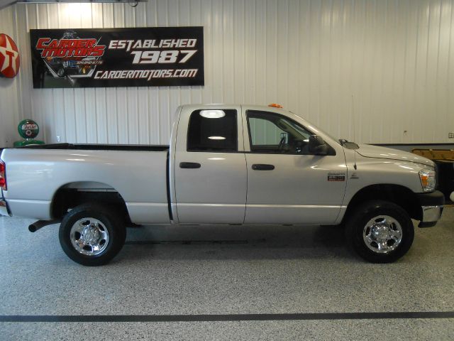 2007 Dodge Ram 2500 4dr LX 4WD Auto