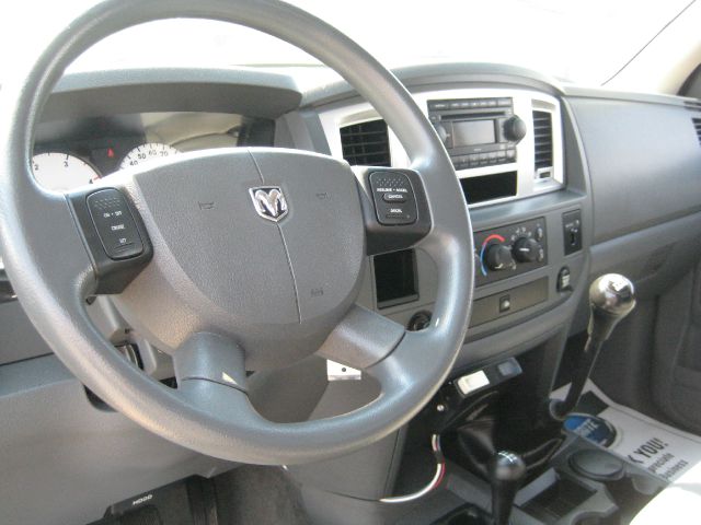 2007 Dodge Ram 2500 Wagon SE