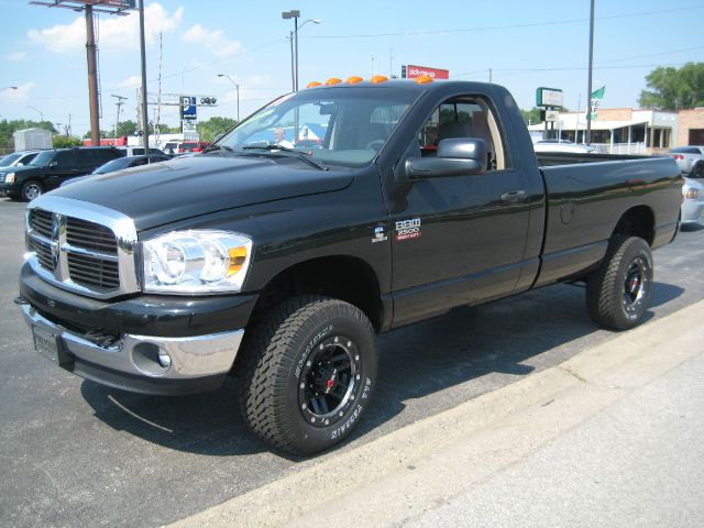 2007 Dodge Ram 2500 Wagon SE