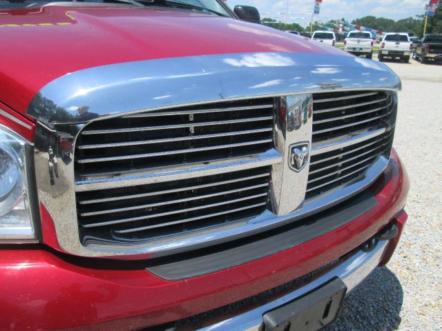 2007 Dodge Ram 2500 4d Wagon AWD