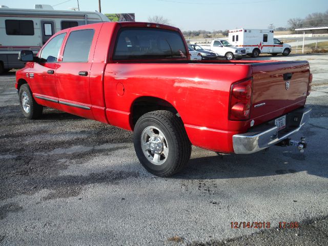 2007 Dodge Ram 2500 2WD Regular Cab 6.3 Ft Box ST