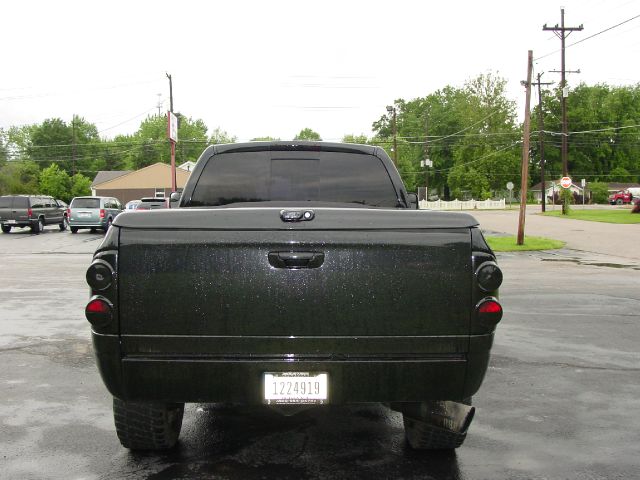 2007 Dodge Ram 2500 4dr LX 4WD Auto