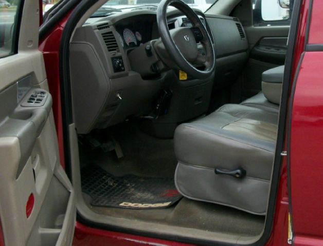 2007 Dodge Ram 2500 4dr Manual S Ltd Avail