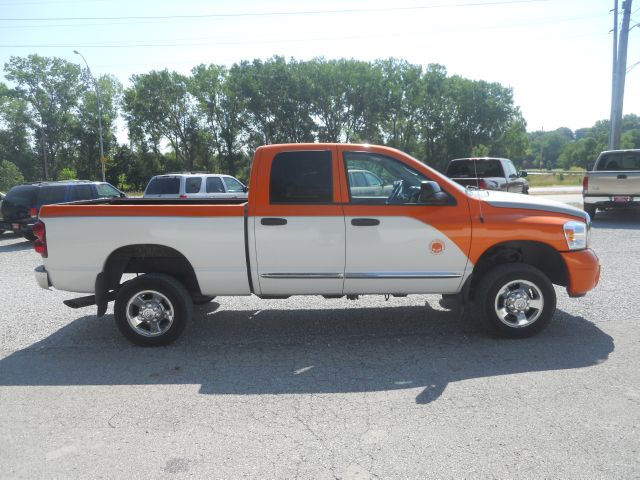 2008 Dodge Ram 2500 4d Wagon AWD