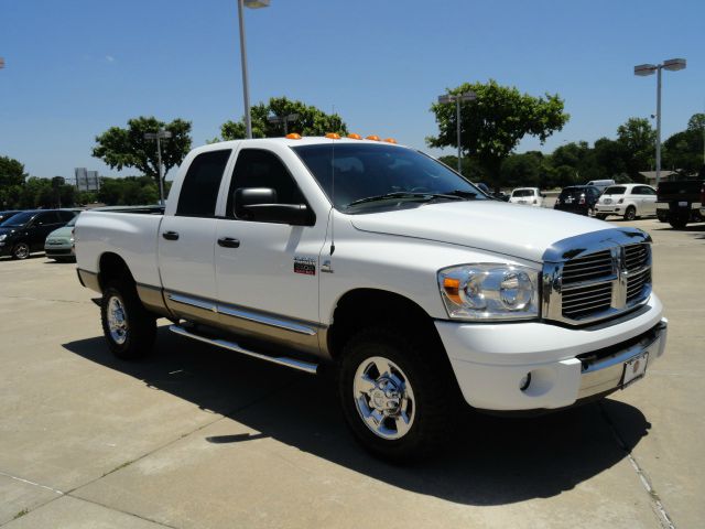 2008 Dodge Ram 2500 4dr LX 4WD Auto