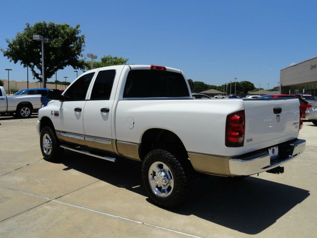 2008 Dodge Ram 2500 4dr LX 4WD Auto