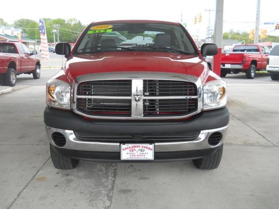 2008 Dodge Ram 2500 4dr LX 4WD Auto