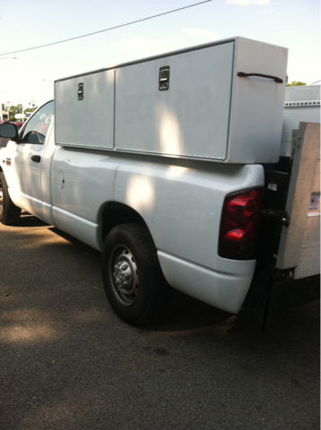 2008 Dodge Ram 2500 4dr Sdn S Auto