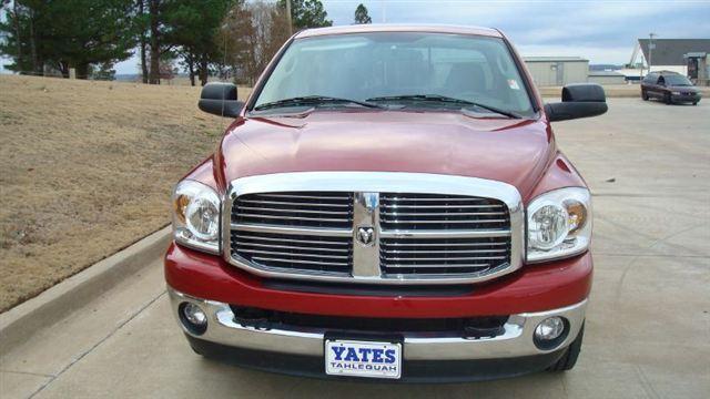 2009 Dodge Ram 2500 Touring AWD -w/dvd System