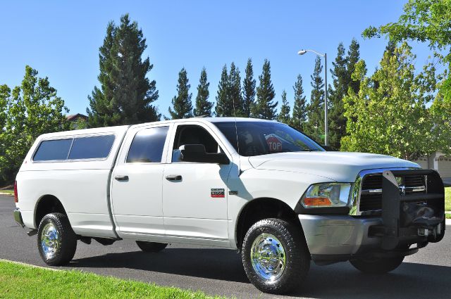 2010 Dodge Ram 2500 AWD, DVD, Navi, Rear Camera