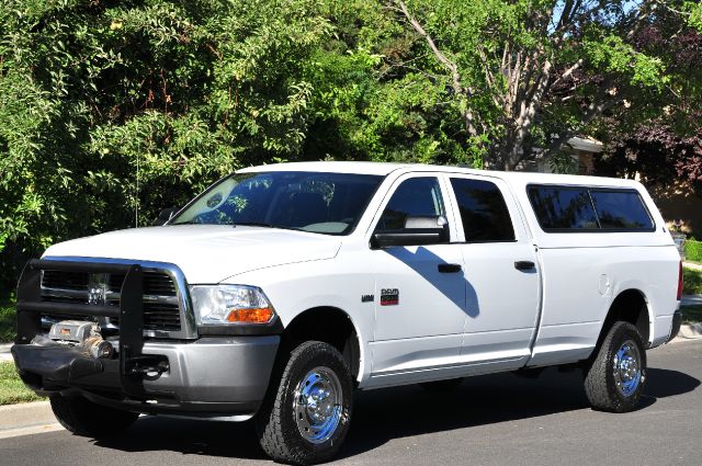 2010 Dodge Ram 2500 AWD, DVD, Navi, Rear Camera