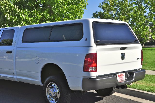 2010 Dodge Ram 2500 AWD, DVD, Navi, Rear Camera