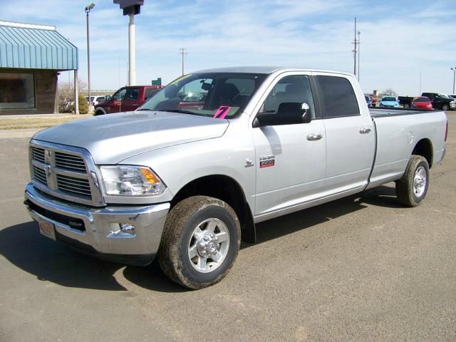 2010 Dodge Ram 2500 AWD, DVD, Navi, Rear Camera