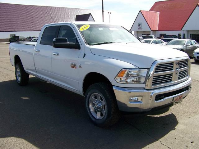 2010 Dodge Ram 2500 AWD, DVD, Navi, Rear Camera