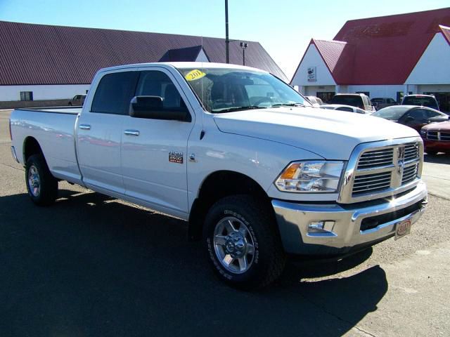 2011 Dodge Ram 2500 AWD, DVD, Navi, Rear Camera