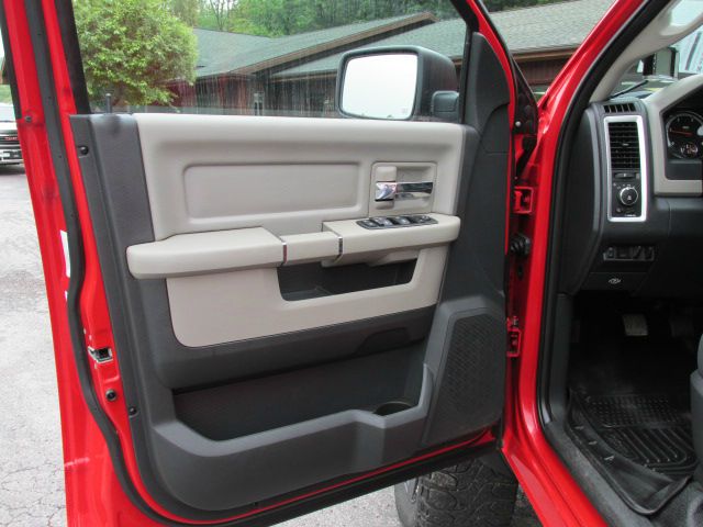 2011 Dodge Ram 2500 Sleleatherthird ROW