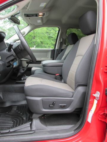 2011 Dodge Ram 2500 Sleleatherthird ROW