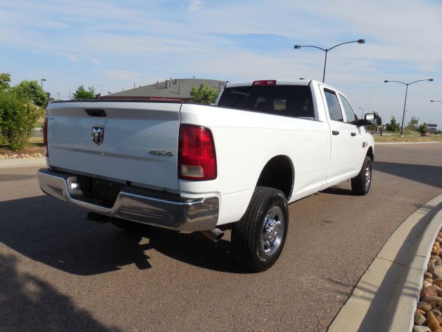 2011 Dodge Ram 2500 XLT 4X4 V8 5.4L