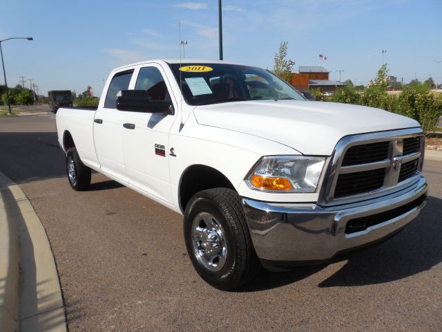 2011 Dodge Ram 2500 XLT 4X4 V8 5.4L