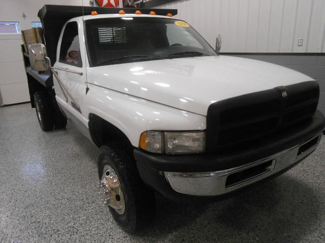 1998 Dodge Ram 3500 Quadcab SXT V/8 Automatic