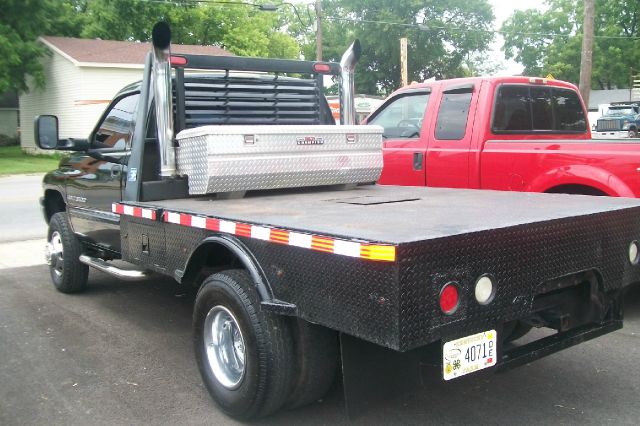 2001 Dodge Ram 3500 DVD NAV ROOF