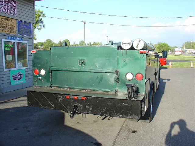 2001 Dodge Ram 3500 DVD NAV ROOF