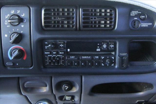 2001 Dodge Ram 3500 Crew Cab 4WD