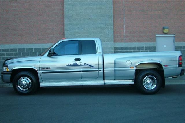 2001 Dodge Ram 3500 Crew Cab 4WD