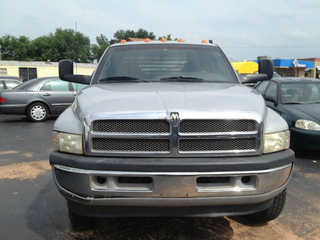 2001 Dodge Ram 3500 Z71 4X4 CREW CAB