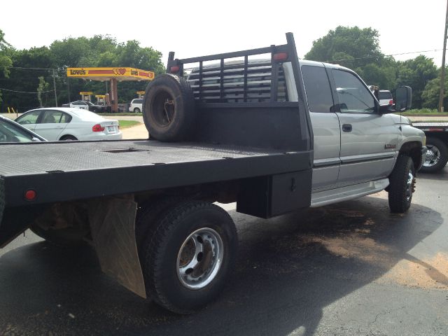 2001 Dodge Ram 3500 Z71 4X4 CREW CAB