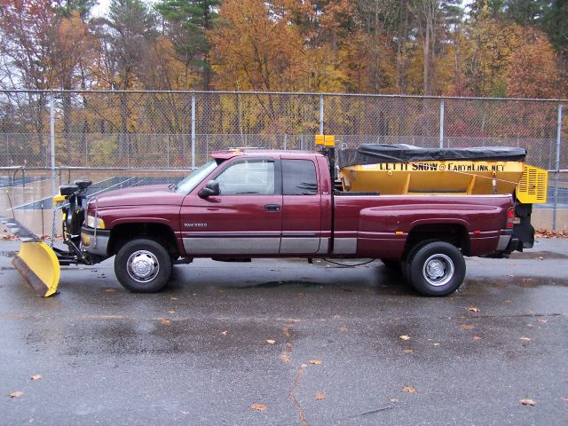 2001 Dodge Ram 3500 Laredo 2WD